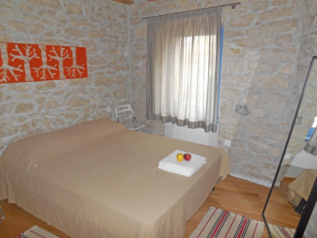 Stone House Apartments Brtonigla Kültér fotó